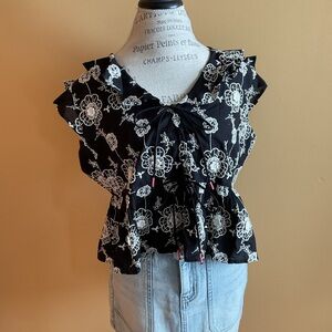 Bailey 44 Black and White Embroidered Floral Blouse Size L